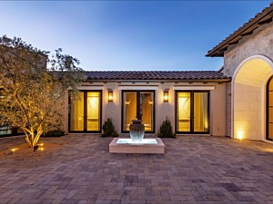 Keystone Hardscapes “Venitian Stone, Tumbled, Truckee blend”. Courtyard transition from driveway. Hardscape North America said best paver job over 3000sq ft in the United States.